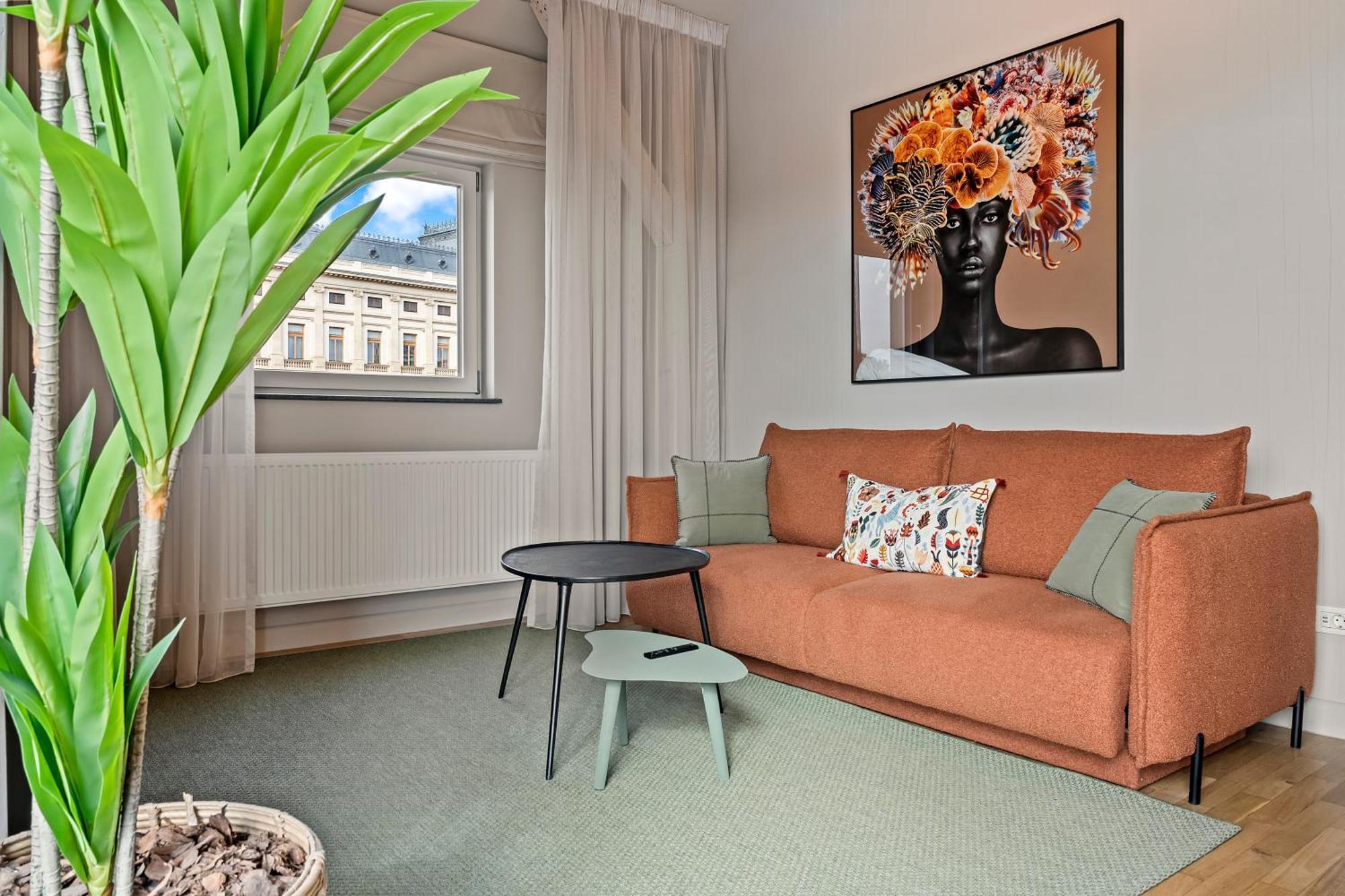 Ultra - Unirii & Old Town Apartment