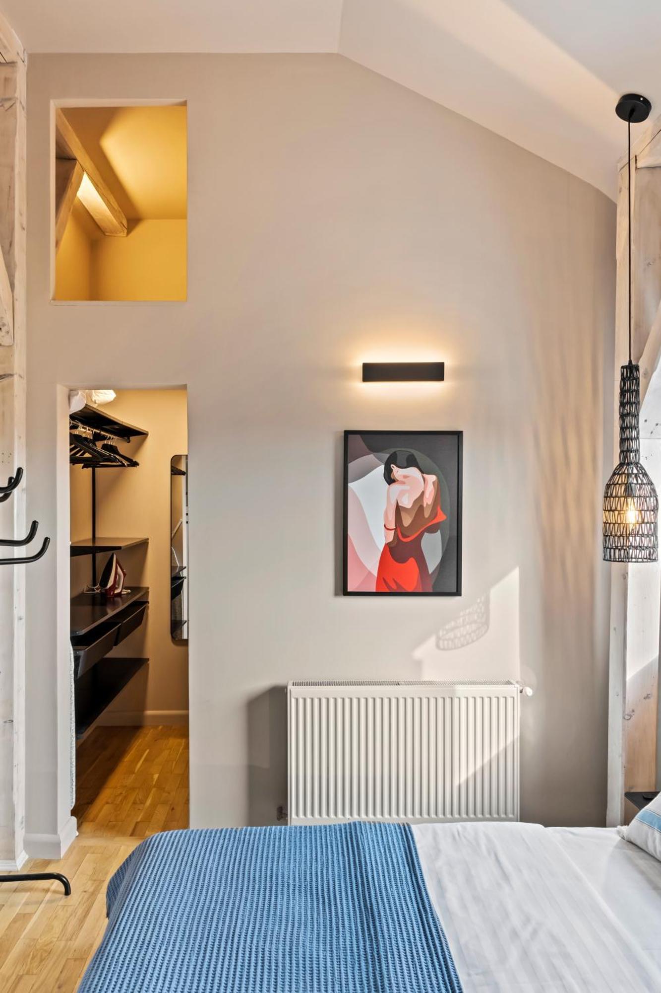Ultra - Unirii & Old Town Apartment *